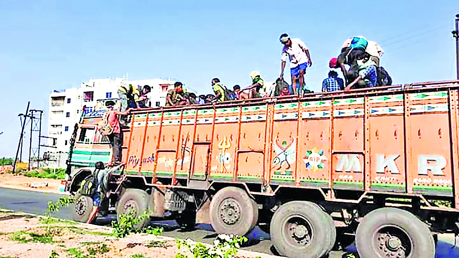 Coronavirus in Jharkhand: औरैया सड़क हादसे में झारखंड के मृतकों के परिवार को 4-4 लाख रुपये देगी हेमंत सरकार