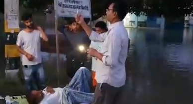 Bihar Flood Updates: समस्तीपुर-दरभंगा रेलखंड पर ट्रेन परिचालन बंद, दूसरे मार्ग से चलेंगी ट्रेनें