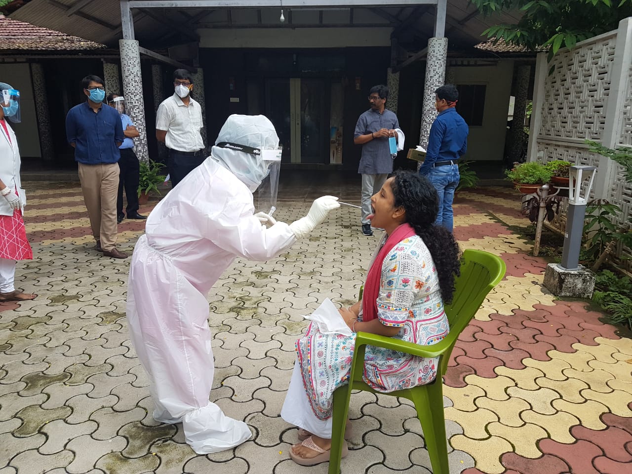 Coronavirus in Jharkhand LIVE Update :  झारखंड में 142 कोरोना पॉजिटिव मिले, लोहरदगा में भाजपा नेता सहित 7 में कोरोना की पुष्टि
