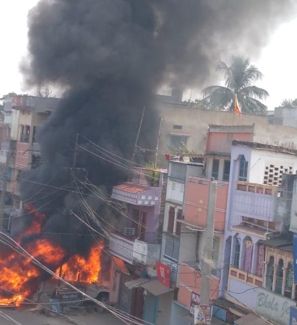 मुंगेर हिंसा : दूसरे चरण को लेकर आयोग ने भेजा अलर्ट, नियंत्रण में है मुंगेर में स्थिति, यहां देखें EXCLUSIVE PHOTOS