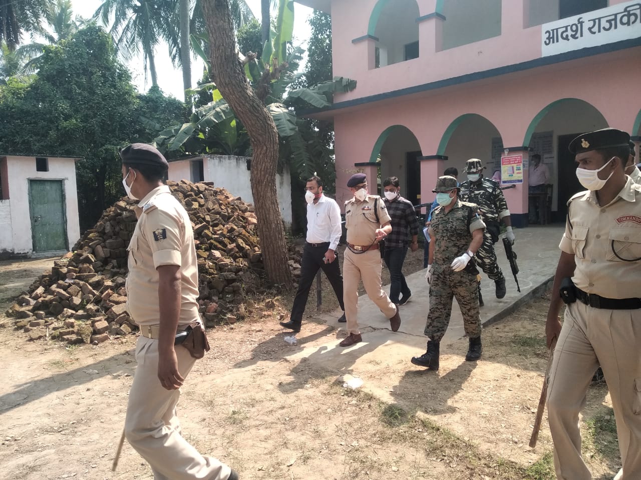 Bihar Chunav 1st Phase Voting, भागलपुर, मुंगेर, बांका, जमुई व लखीसराय में कैसा रहा मतदान, जानें ताजा अपडेट...