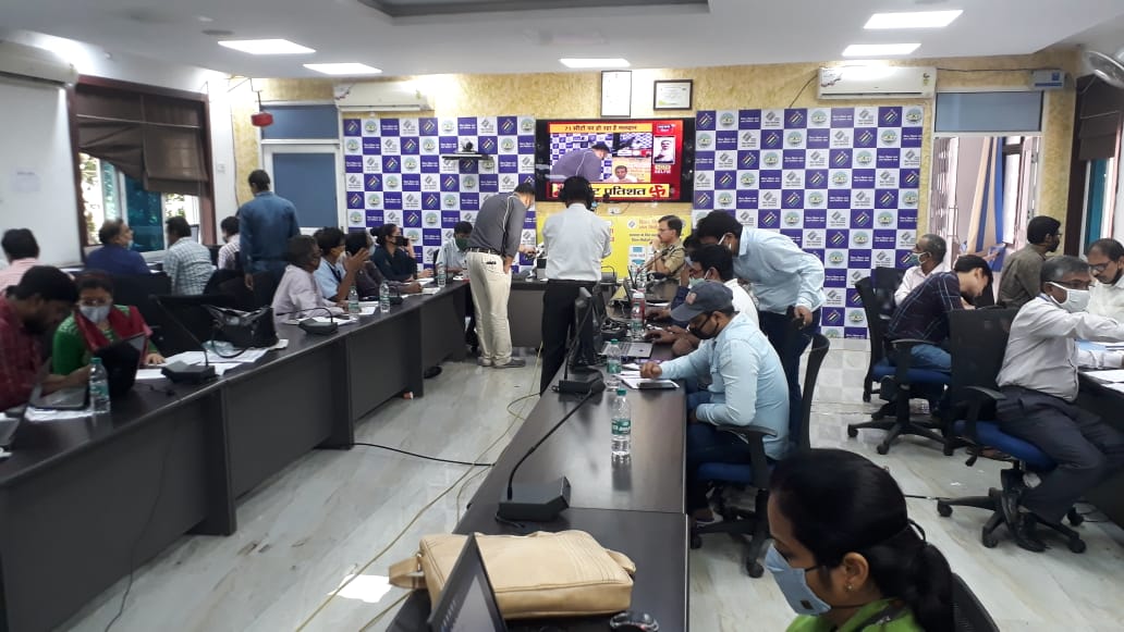 Bihar Election First Phase Voting LIVE Updates: बिहार में कोरोना पर भारी पड़ी वोट की चोट, पहले चरण में 71 सीटों पर उम्मीद से ज्यादा वोट 