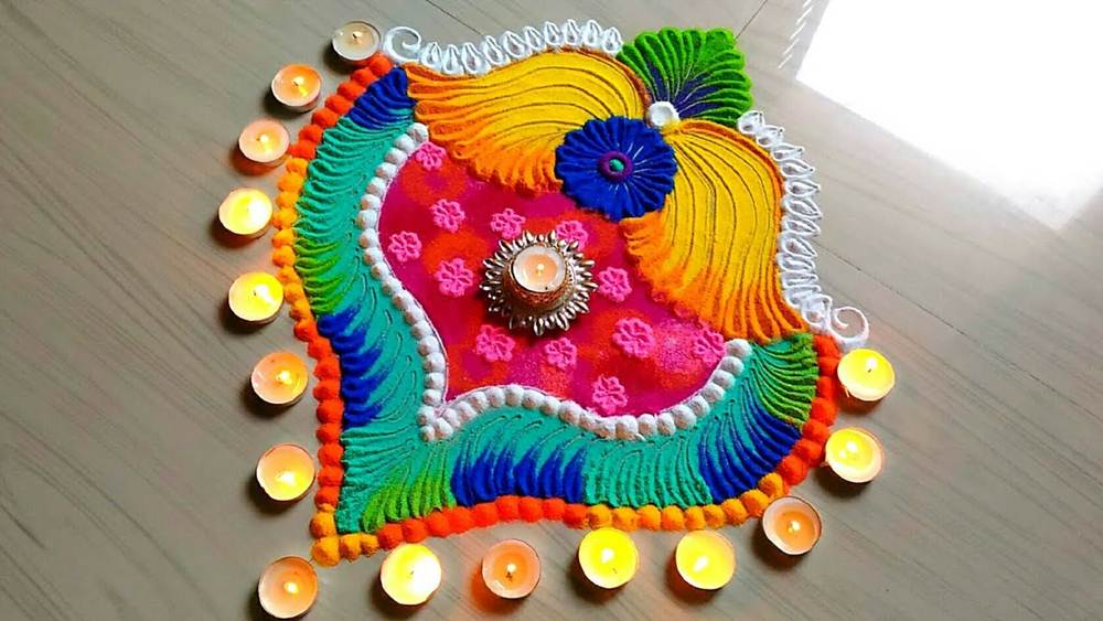 Rangoli Designs for Diwali 2020 Images, Photos, Pics : आसान रंगोली डिजाइन्स बनाएं आटे, हल्दी, कुमकुम व रंग-बिरंगे फूलों से