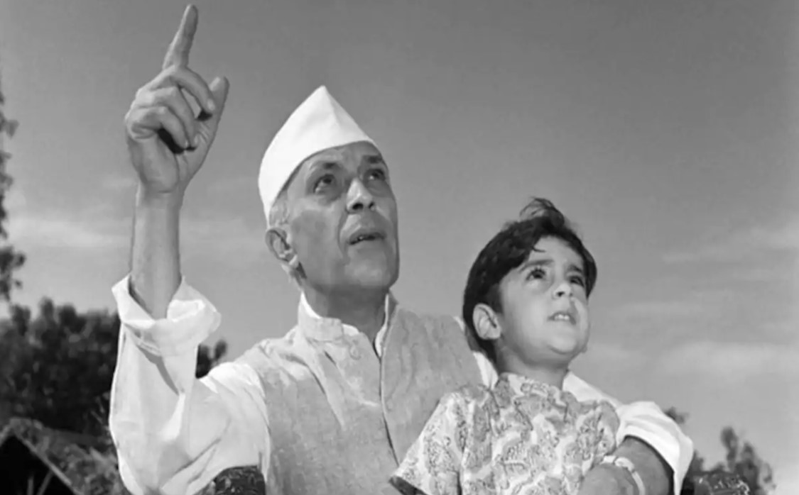 Happy Childrens Day 2020 Wishes Images Quotes : आज जन्म दिवस मेरे चाचा नेहरू का...इन स्पेशल मैसज से जरिए दें बच्चों को बाल दिवस की बधाई, यहां से भेजें इमेज और स्टेटस