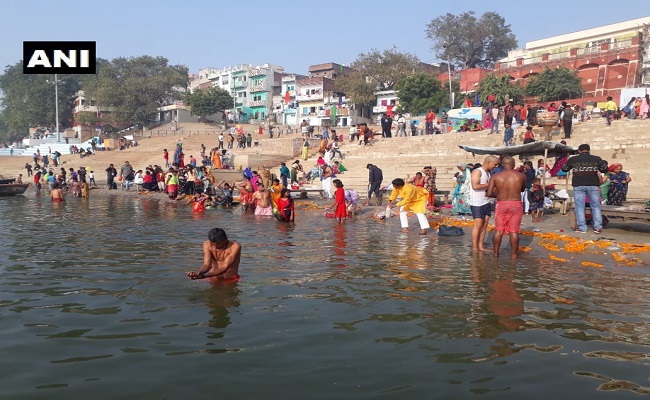 Kartik Purnima 2020: आज है कार्तिक पूर्णिमा और देव दीपावली, जानें स्नान-दान, पूजा विधि और इससे जुड़ी पूरी जानकारी... 