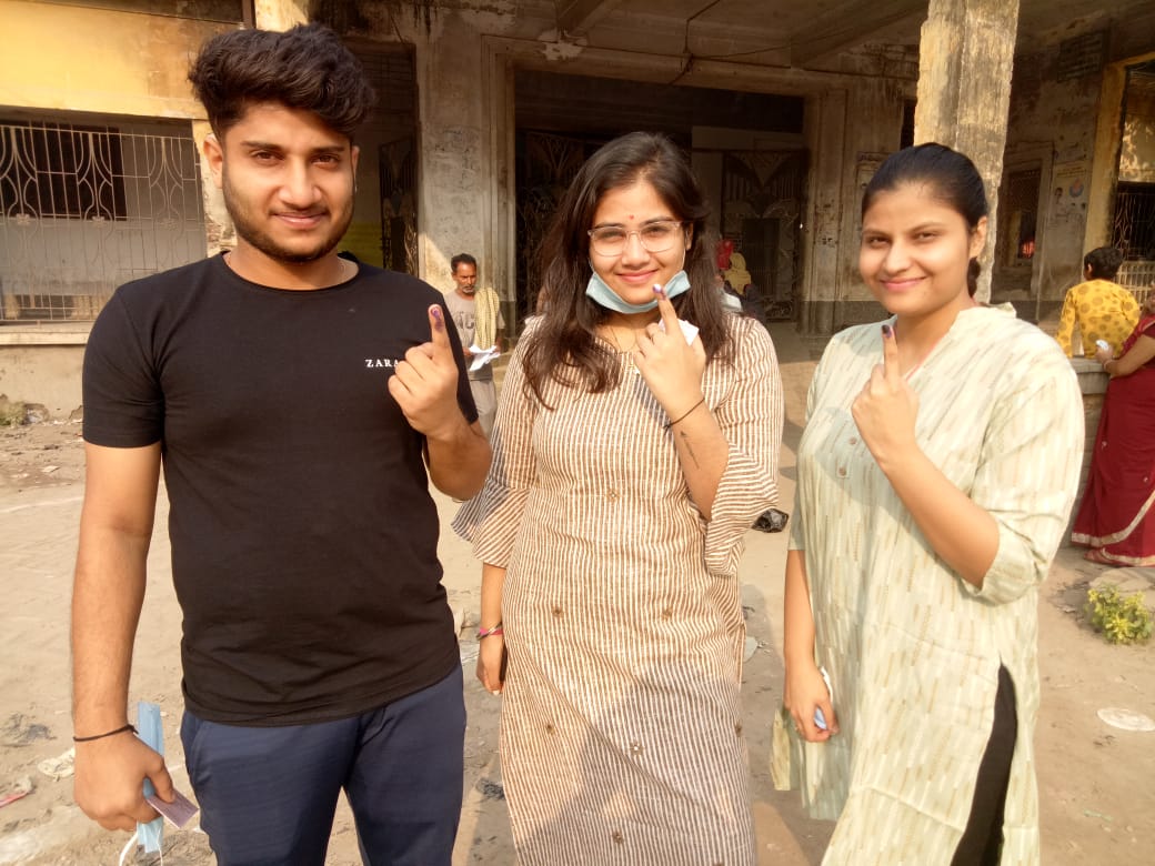 Bettiah, Bihar Vidhan Sabha Chunav 2020 Live Update: नौतन, बेतिया और चनपटिया में वोटिंग खत्म, जानिए पश्चिमी चंपारण के सभी सीटों का अपडेट