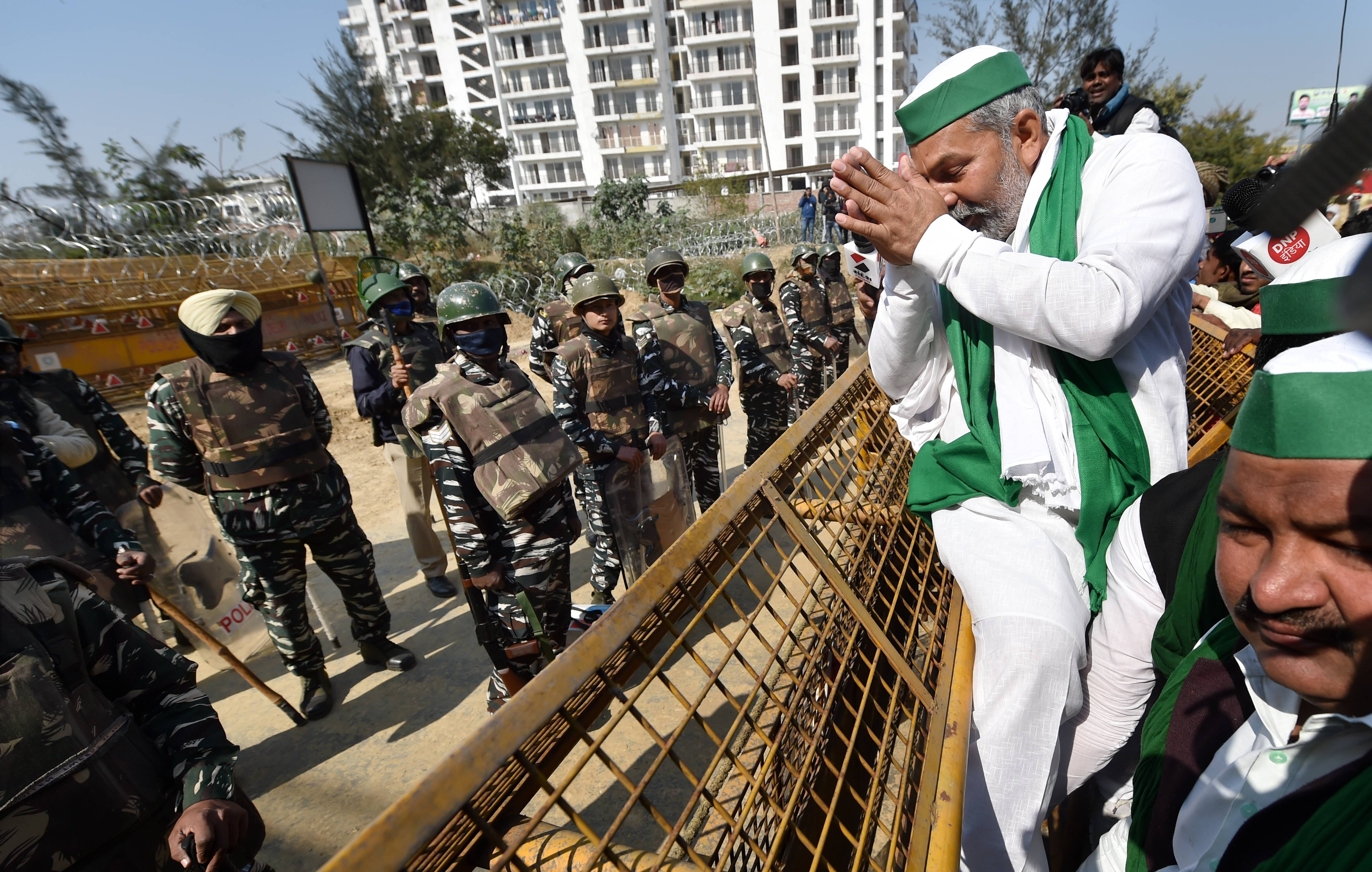 Kisan Andolan Chakka Jam LIVE : किसान नेताओं ने चक्का जाम को बताया सफल, आंदोलन तेज करने को लेकर करेंगे बैठक