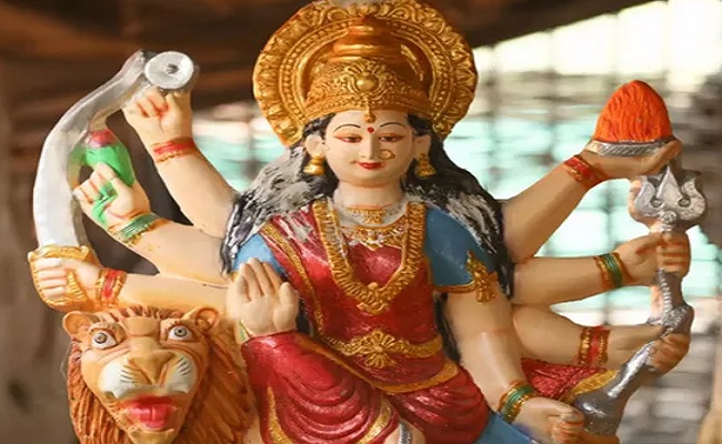 Happy Chaitra Durga Ashtami 2021 wishes: माँ जगदम्बा सबका कल्याण करे...यहां से भेजें महाष्टमी की शुभकामनाएं