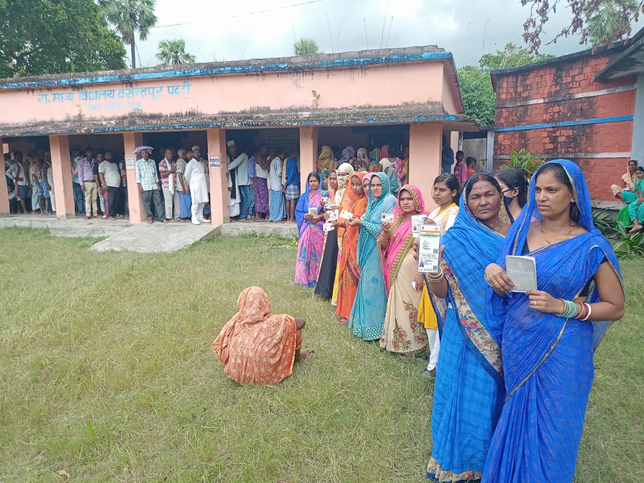 Bihar Panchayat Chunav: 3402 पदों पर निर्विरोध निर्वाचित हुए प्रत्याशी, दूसरे चरण में 55.02 प्रतिशत मतदान