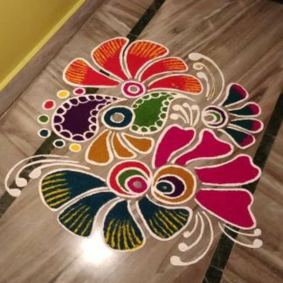 Diwali Simple Rangoli 2021: सरल रंगोली डिजाइन यहां से चुनें, इस दिवाली घर को सजाएं ट्रेंडी रंगोली से