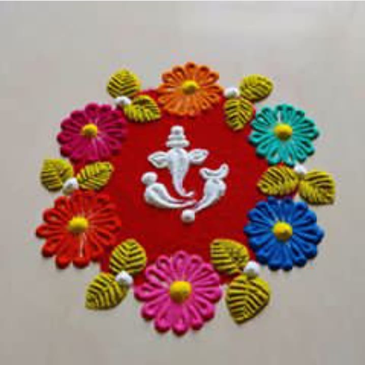 Diwali Simple Rangoli 2021: सरल रंगोली डिजाइन यहां से चुनें, इस दिवाली घर को सजाएं ट्रेंडी रंगोली से