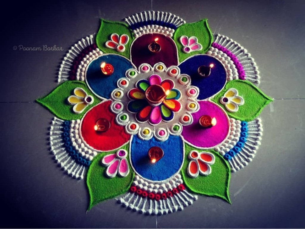 Diwali Simple Rangoli 2021: सरल रंगोली डिजाइन यहां से चुनें, इस दिवाली घर को सजाएं ट्रेंडी रंगोली से