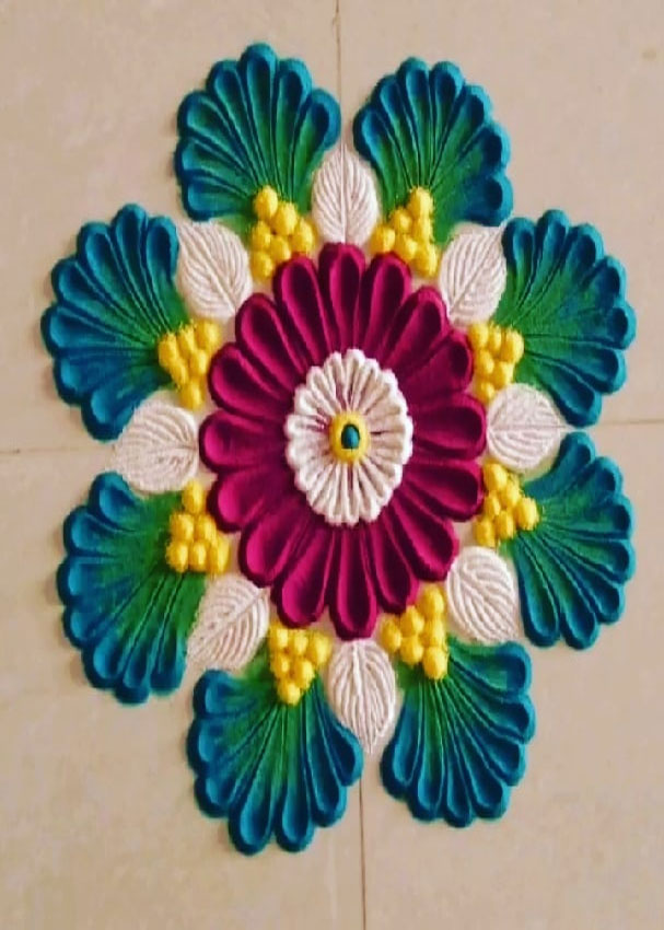 Diwali Simple Rangoli 2021: सरल रंगोली डिजाइन यहां से चुनें, इस दिवाली घर को सजाएं ट्रेंडी रंगोली से