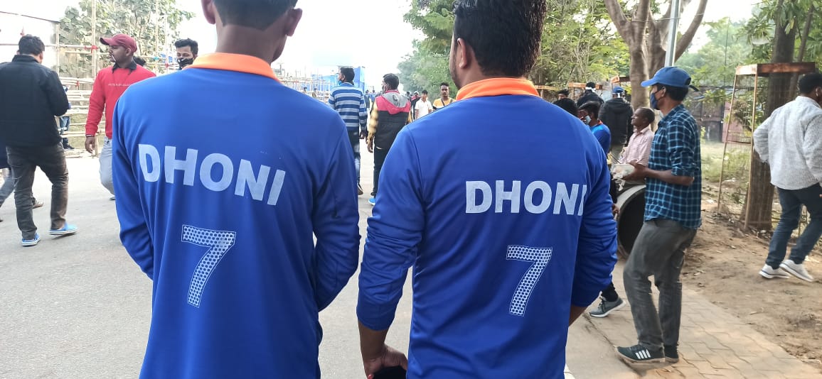 India Vs New Zealand T20 Live : भारत- न्यूजीलैंड मैच को लेकर दोनों टीमें पहुंचीं स्टेडियम, दर्शकों में उत्साह