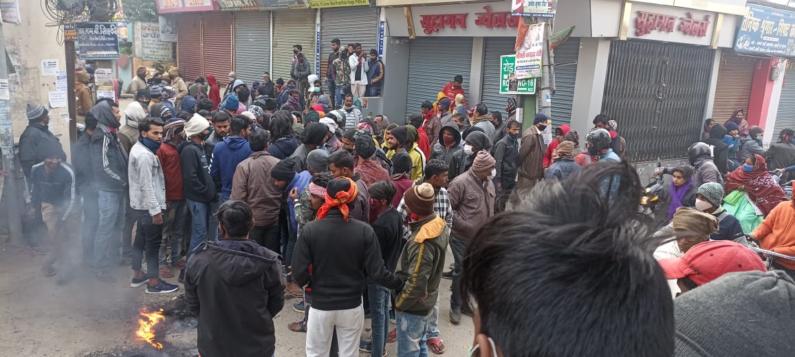 Bihar Breaking News : मंत्री मुकेश सहनी से मिलने पहुंचे RJD प्रवक्ता मृत्युंजय तिवारी 