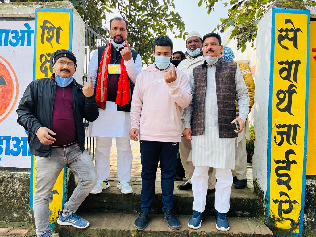 Bareilly Chunav 2022: बहेड़ी में सबसे ज्यादा तो कैंट में सबसे कम वोटिंग, देखें किस सीट पर कितना हुआ मतदान