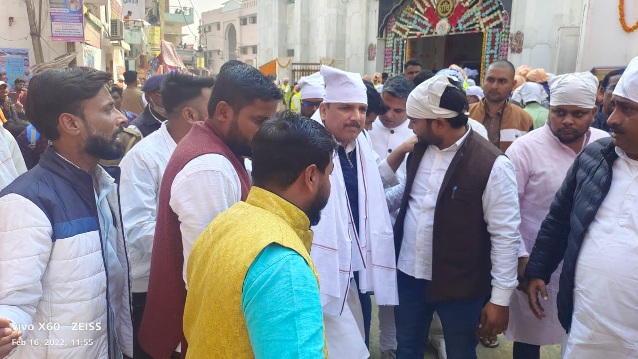 Sant Ravidas Jayanti 2022 Live: सिरगोवर्धन मंदिर में रविदास जयंती की धूम, भक्तों की उमड़ी भीड़