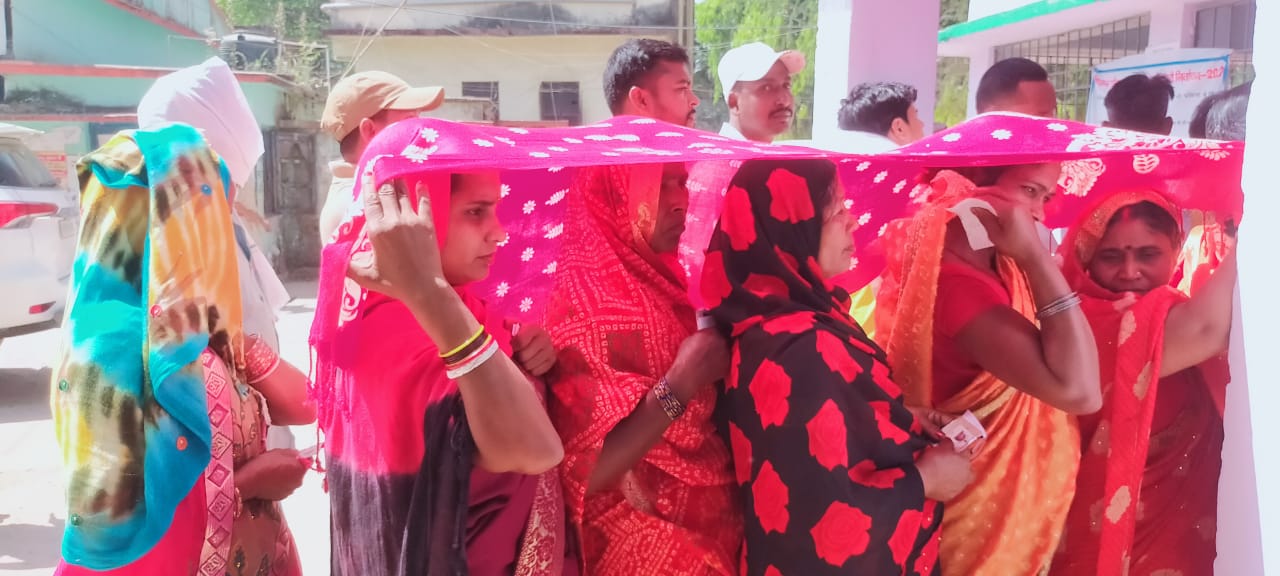 Bihar MLC Election 2022 Live Updates:  
बिहार में औसत से अधिक वोटिंग, 97.84% हुआ मतदान 