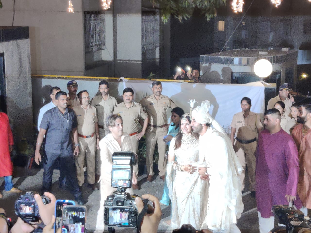 Ranbir-Alia Wedding: रणबीर से शादी के बाद आलिया ने बदली इंस्टाग्राम प्रोफाइल पिक, दिए रोमांटिक पोज