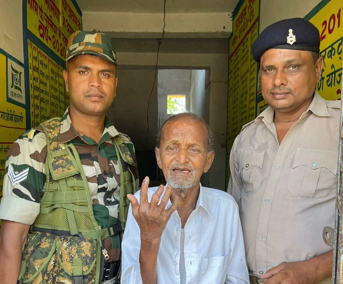 Jharkhand Panchayat Chunav Live: गढ़वा के भौंरी में पंसस के लिए दोबारा हुआ चुनाव, 77 फीसदी हुई वोटिंग