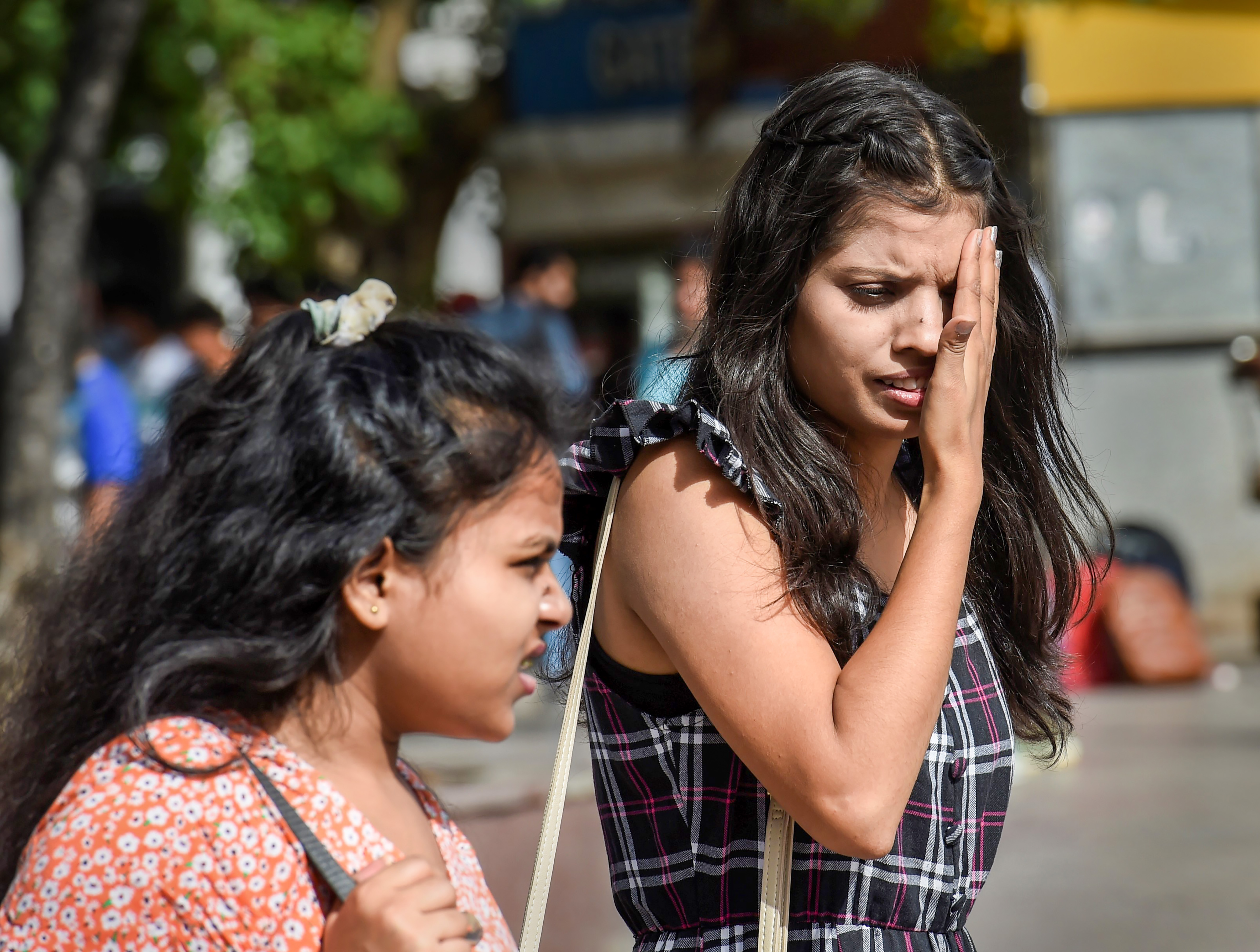 Weather Forecast Updates: दिल्ली में मौसम लेगा करवट, जानें बिहार-यूपी-एमपी सहित अन्‍य राज्य का मौसम