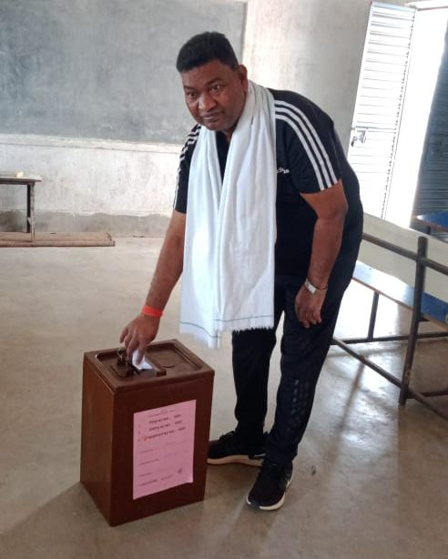 Jharkhand Panchayat Chunav Live: साहिबगंज में 73 फीसदी से अधिक हुई वोटिंग, अब सबकी निगाहें काउंटिंग पर