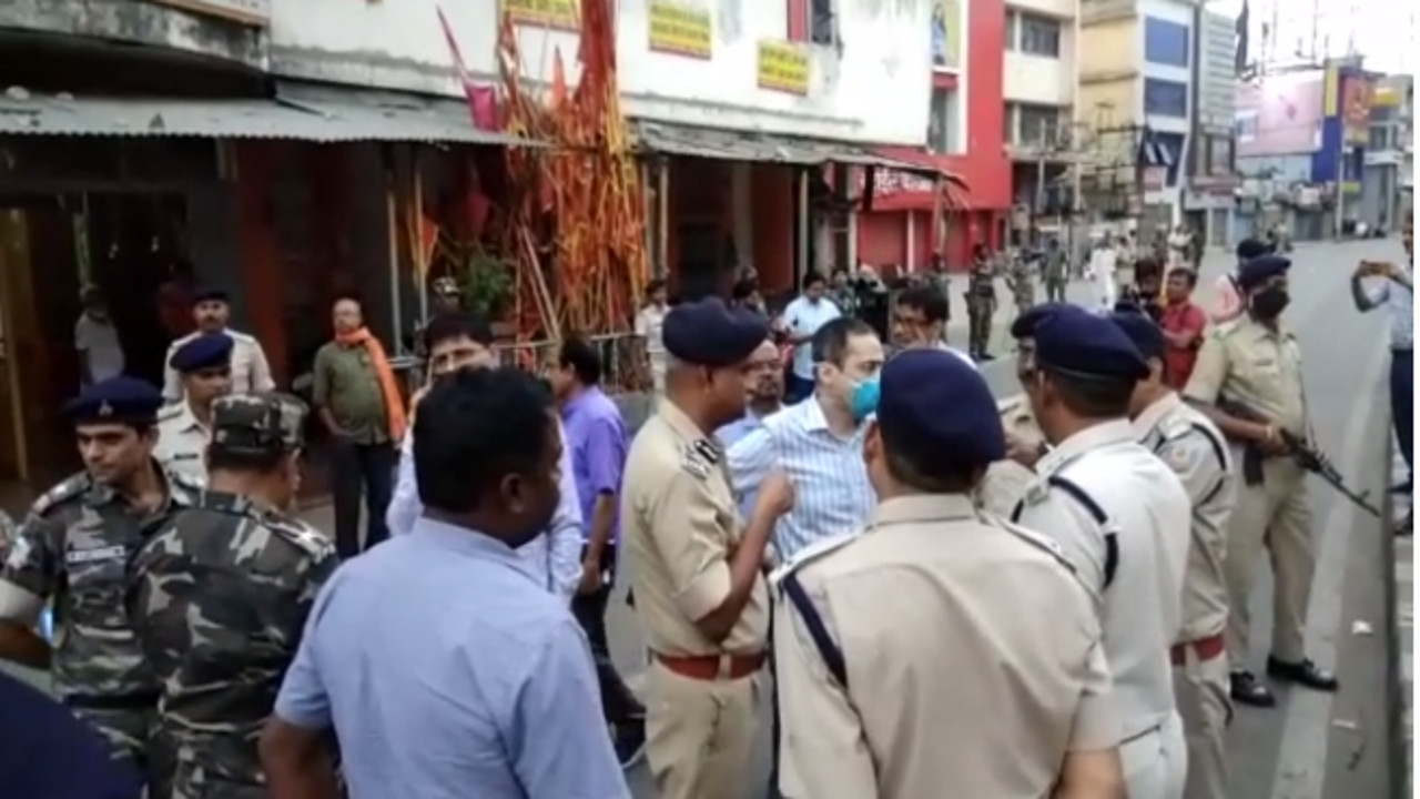 Jharkhand Breaking News: रांची हिंसा मामले में 5 आरोपियों की गिरफ्तारी, अब तक 42 ठिकानों पर छापेमारी