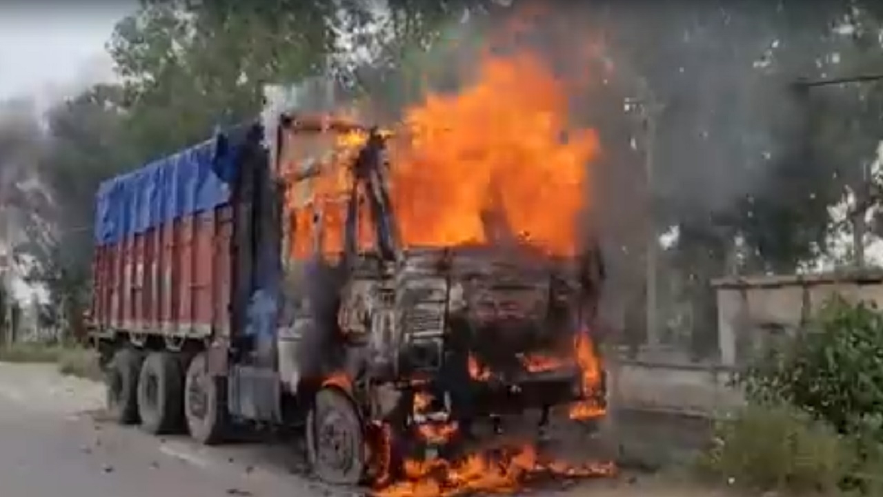 Bihar Bandh Today Live: बिहार बंद के दौरान कई जगहों पर उपद्रव, फतुहा व अरवल में एंबुलेंस पर हमला
