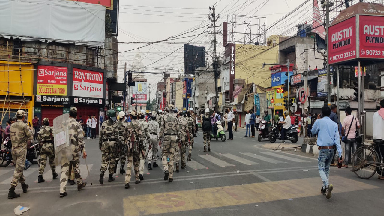 Jharkhand Breaking News: रांची में इंटरनेट सेवा ठप, धारा 144 लागू, जानें ताजा हालात 