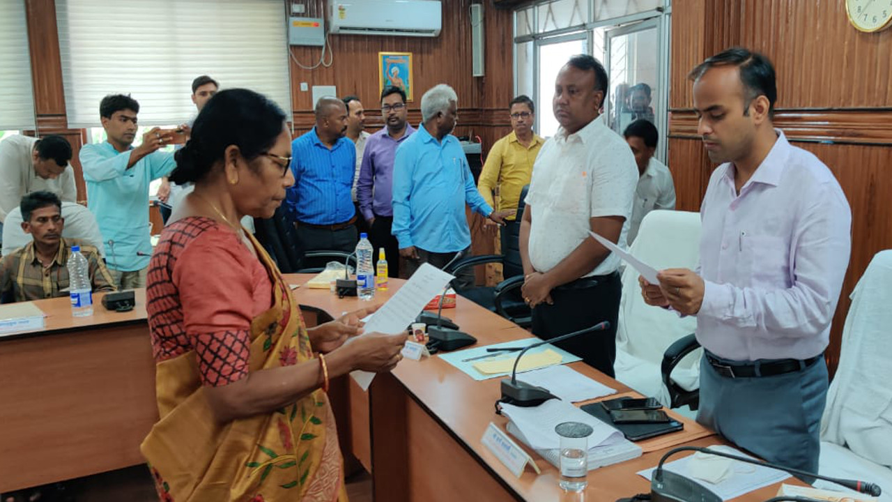 Jharkhand Breaking News: पूर्व मंत्री कृष्णानंद झा बने नीति आयोग के सदस्य, जारी हुई अधिसूचना