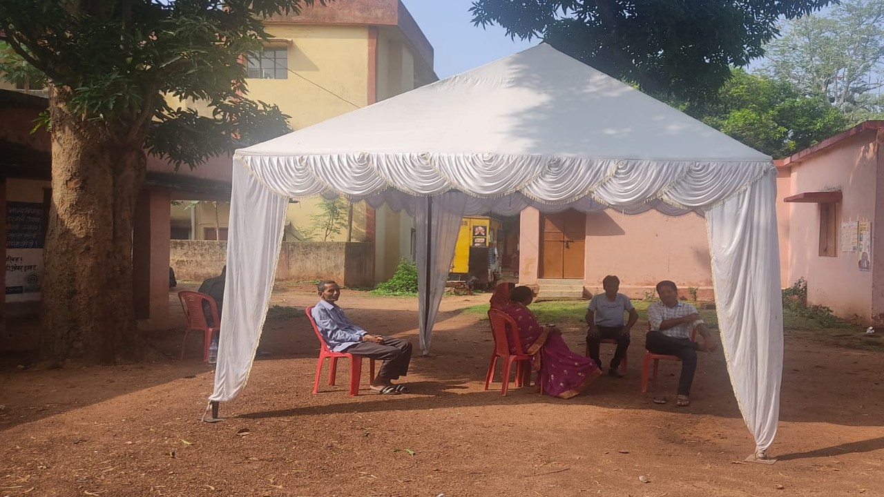 Mandar ByPolls Updates: शांतिपूर्ण संपन्न हुआ मांडर विधानसभा उपचुनाव, 60 फीसदी से अधिक हुई वोटिंग