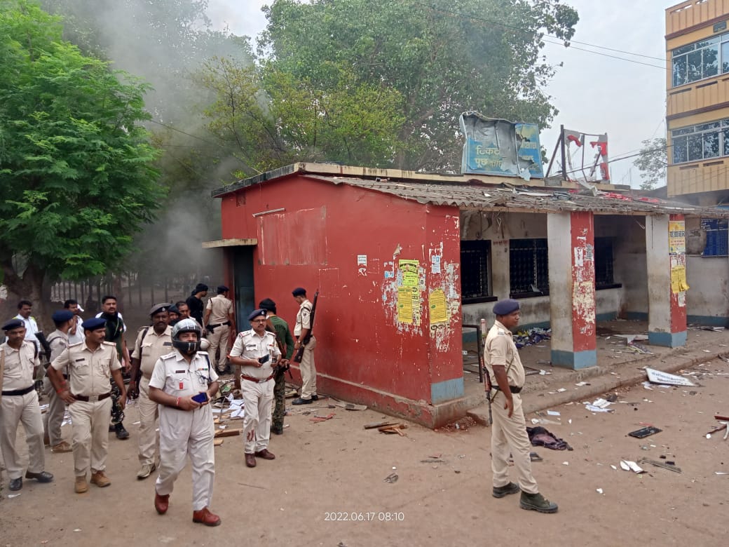 Agnipath Scheme Protest Live: बिहार के 12 जिलों में 22 सोशल साइटों पर तीन दिन के लिए बैन