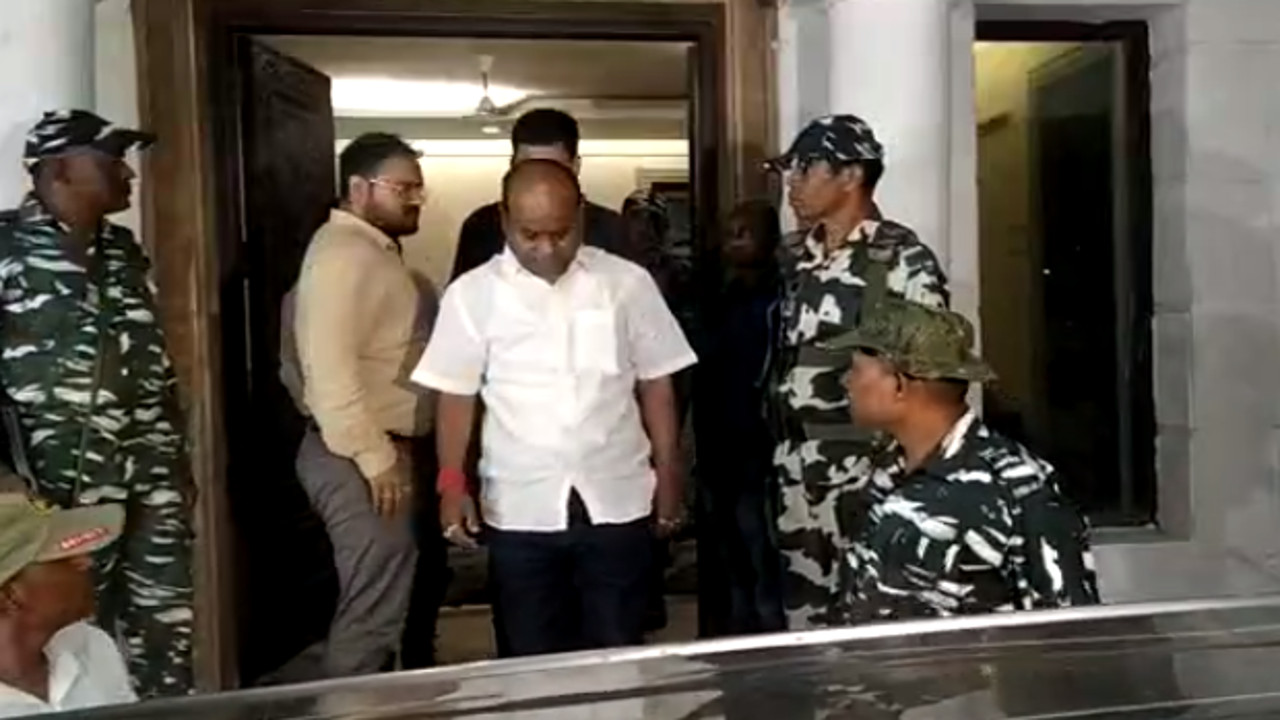 Jharkhand Breaking News: मनी लॉन्ड्रिंग मामले में ED ने JMM नेता पंकज मिश्रा को किया गिरफ्तार