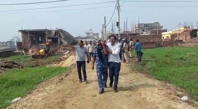 Patna Rajiv Nagar Live : राजीव नगर में हुई कार्रवाई को संजीव चौरसिया ने बताया दमनकारी, देखें फोटो-वीडियो