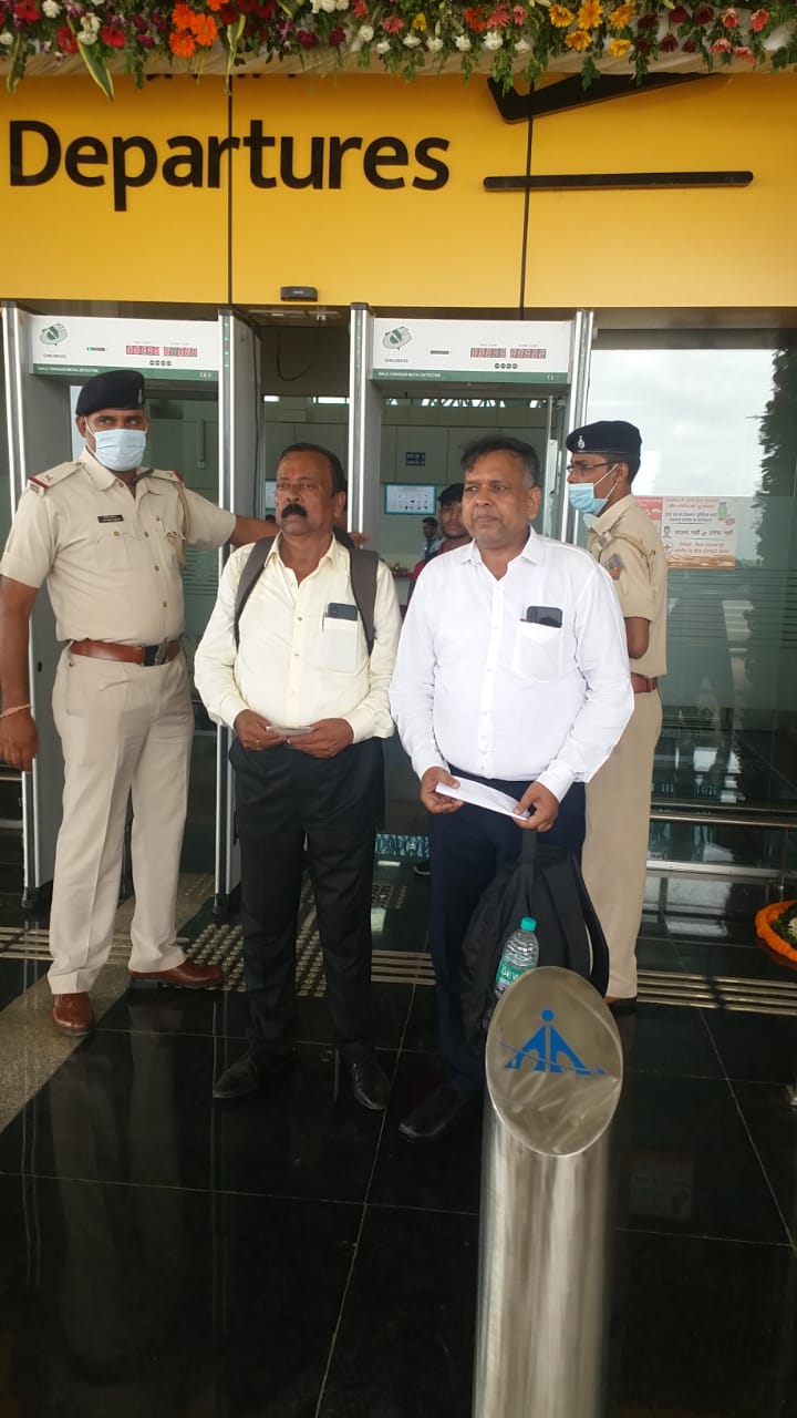 PM Modi Deoghar Visit: PM मोदी देवघर से हुए रवाना, पटना में शताब्दी स्तंभ का किया उद्घाटन