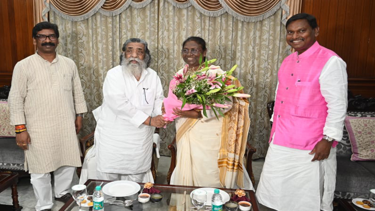 Jharkhand Breaking News: श्रावणी मेले में बिहार से तीन मेला स्पेशल ट्रेन चलाने की स्वीकृति