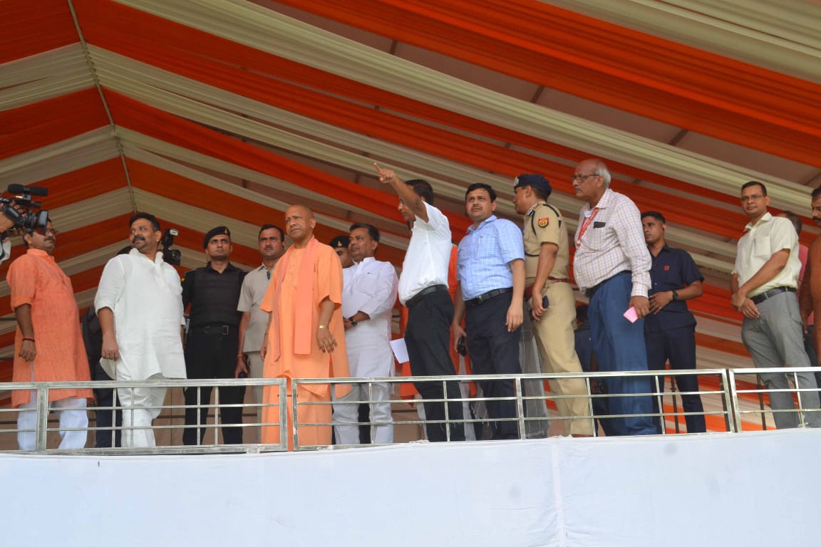 UP Breaking News Live: 100 दिन में योगी सरकार के पास केवल नाकामी : अखिलेश यादव 