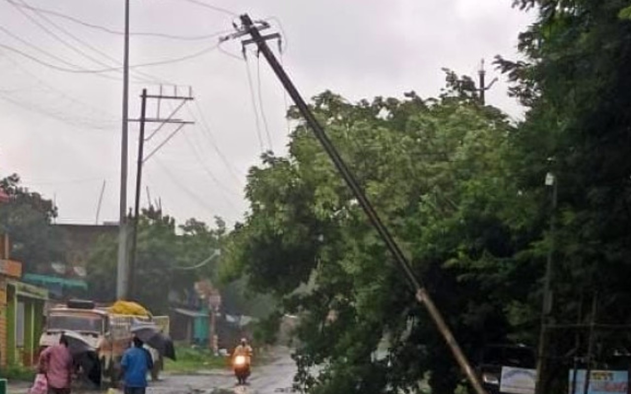 Jharkhand Weather Highlights: गुमला जिला के बिशुनपर में मुंदार नदी में बह गये दो भाई