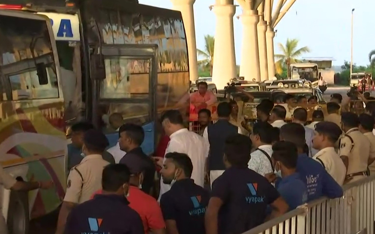 Jharkhand Breaking News LIVE : रांची के अनगड़ा में बाजार से लौट रहे दंपती पर हमला, पति की मौत, पत्नी घायल