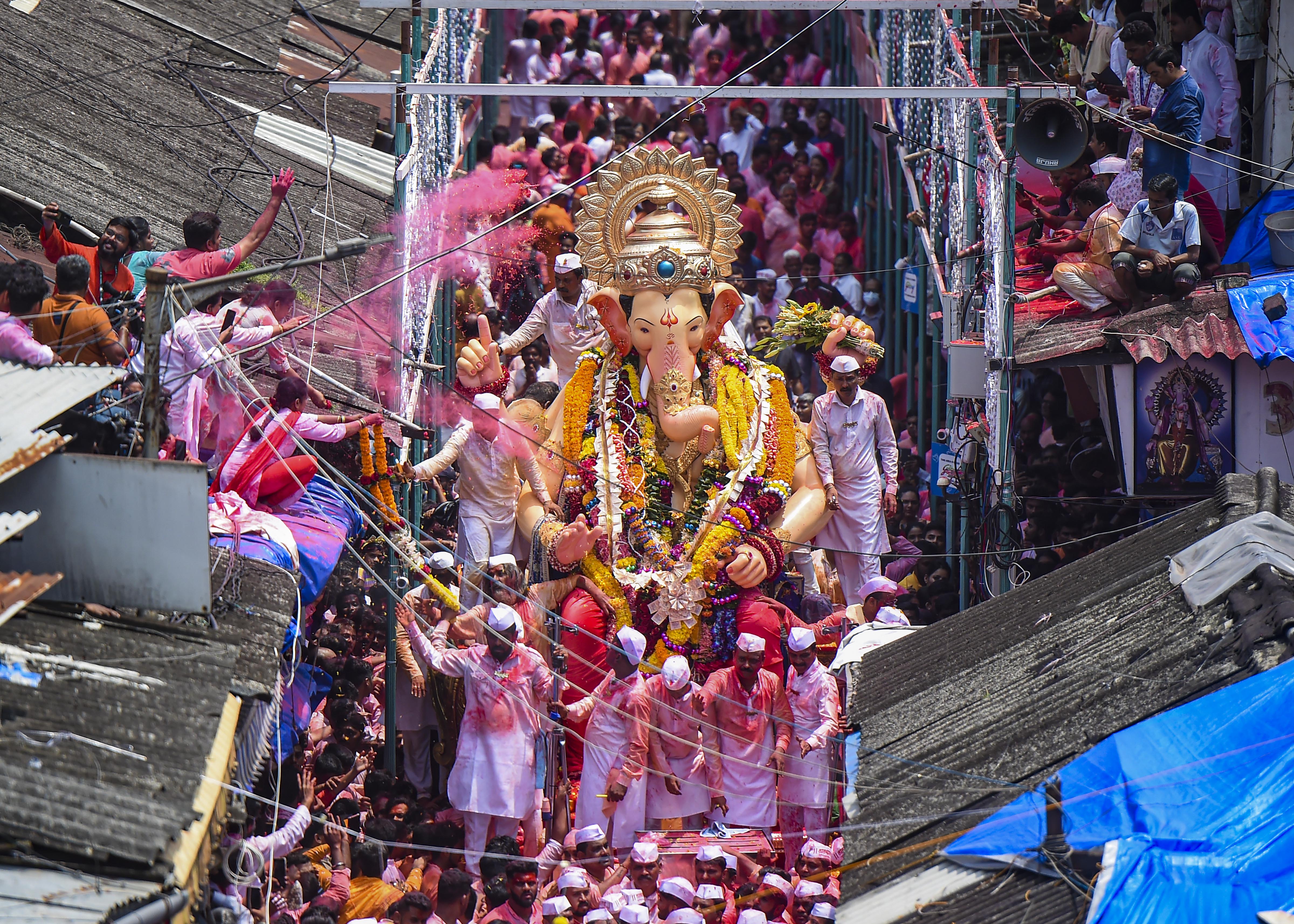 Lalbaugcha Raja 2022 Visarjan Live: लालबाग के राजा की विसर्जन वीडियो यहां देखें