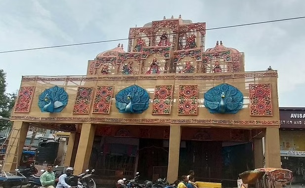 Bihar Durga Puja Live: सज रहे हैं लाइटिंग से देवी के दरबार, रात में देखने को मिल रहा है अद्भुत नजारा