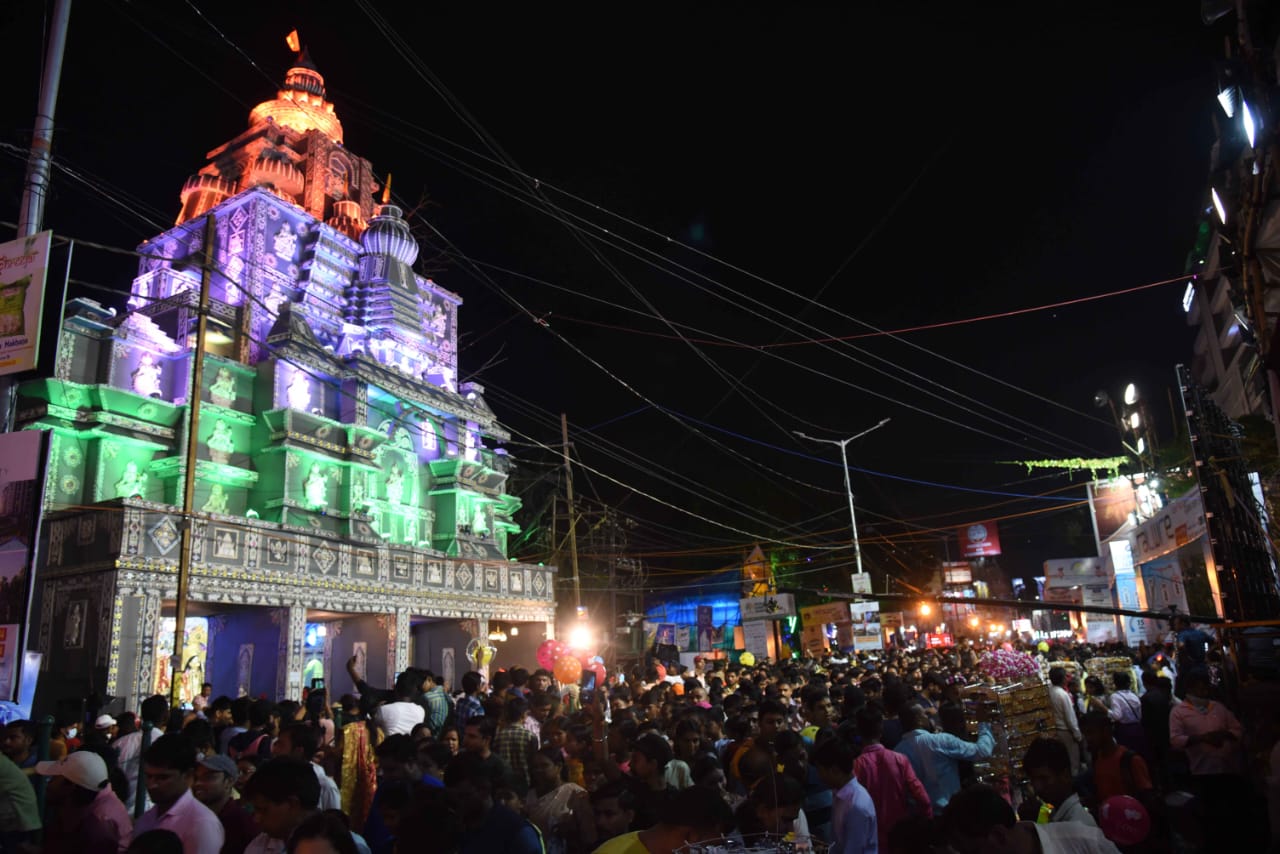 Bihar Durga Puja Live: गांधी मैदान में विजयादशमी की अंतिम चरण में है तैयारी, इको फ्रेंडली होगा रावण दहन