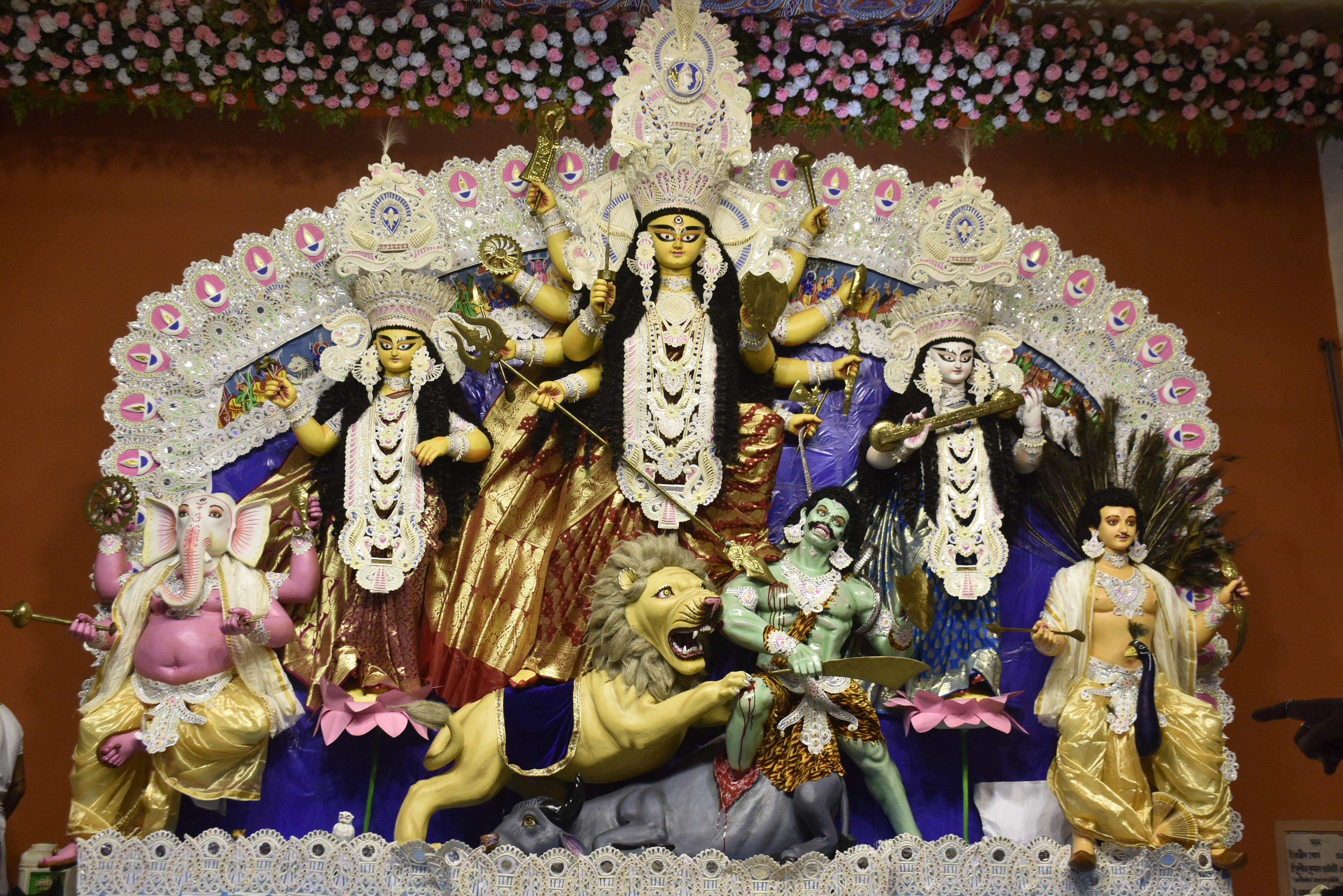 Bihar Durga Puja Live:डाक बंगला चौराहा स्थित पंडाल है खास,इंडोनेशिया के प्रम्बानन मंदिर के तर्ज पर है बना