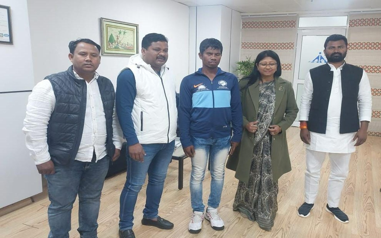 Jharkhand Breaking News Live: जामताड़ा में बिजली का तार खींचने के दौरान टावर गिरा, दो मजदूरों की मौत