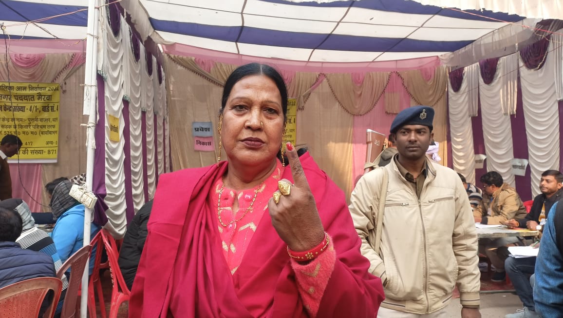 Bihar Nagar Nikay Chunav Live: बिना खून खराबे के गुजर गया निकाय चुनाव का पहला चरण, जानें अपडेट